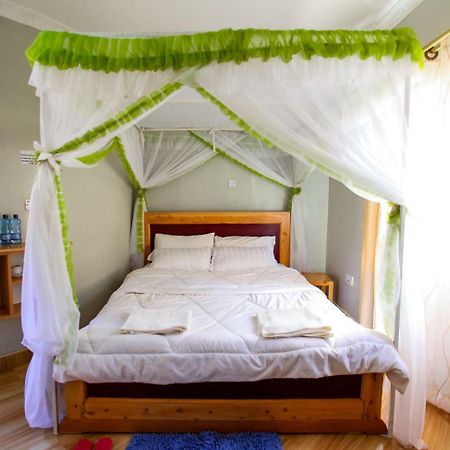 Maya Gardens Sagana Resort 外观 照片