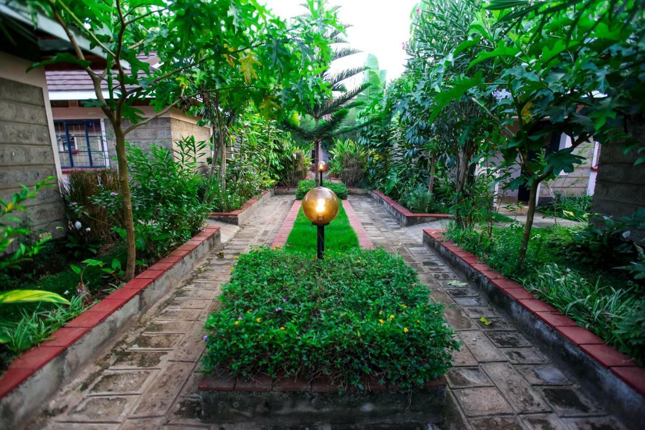 Maya Gardens Sagana Resort 外观 照片